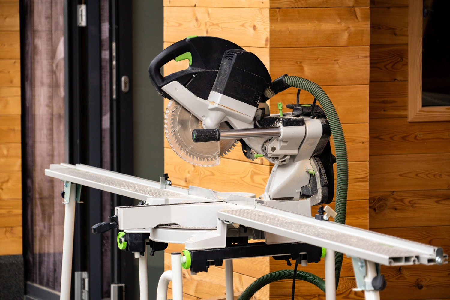 10 Best Miter Saw DIY Projects for Beginners and Home Workshops