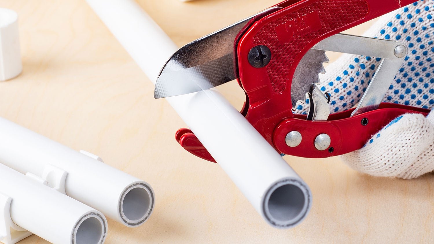 How to Cut PVC Pipe: Easy Step-by-Step Guide for Clean, Accurate Cuts